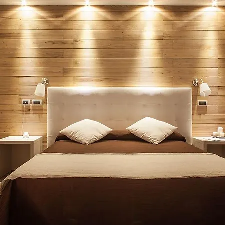 Hotell Piccolo Aurora