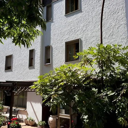 Piccolo Aurora Szálloda